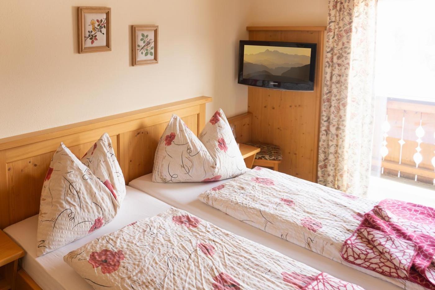 Pension Trillerhof ラムサウ・アム・ダッハシュタイン エクステリア 写真
